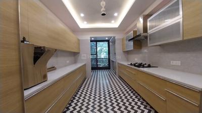 Kitchen Image of 5000 Sq.ft 4 BHK Builder Floor for rent in Gulmohar Park New Delhi for Rs. 340000