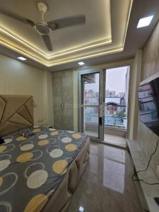 Bedroom Image of 550 Sq.ft 1 RK Builder Floor for rent in Rajouri Garden New Delhi for Rs. 12500