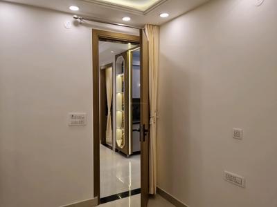 Bedroom Image of 900 Sq.ft 3 BHK Apartment / Flat for sale in Hans Builders Floor, Hastsal New Delhi for Rs. 6000000