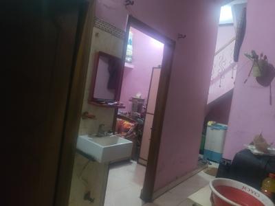 Bedroom Image of 700 Sq.ft 6 BHK Independent House for sale in Jattiwara Meerut for Rs. 3500000