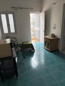 Hall Image of 725 Sq.ft 1 BHK Builder Floor for rent in Arun Vihar, Sector 37 Noida for Rs. 25125