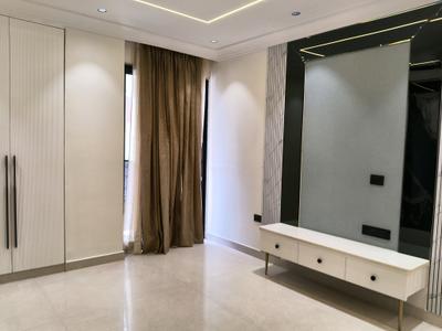 Bedroom Image of 1307 Sq.ft 3 BHK Builder Floor for sale in Signature Global City 63A, Sector 63 Gurgaon for Rs. 28000000