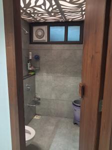 Bathroom Image of 2736 Sq.ft 3 BHK Apartment / Flat for sale in Science City Ahmedabad for Rs. 24000000