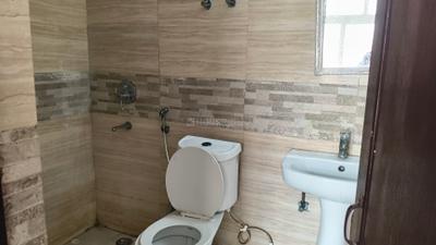 Image of 900 Sq.ft 2 BHK Apartment / Flat for rent in Amrapali Zodiac, Sector 120, Noida for Rs. 23000