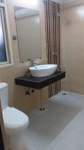 Image of 1380 Sq.ft 3 BHK Apartment / Flat for rent in Amrapali Sapphire, Sector 45, Noida for Rs. 35000