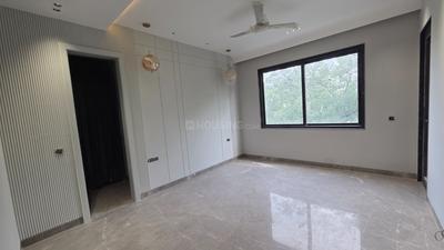 Bedroom Image of 2340 Sq.ft 3 BHK Apartment / Flat for sale in Central Park Resorts, Sector 48 Gurgaon for Rs. 75000000