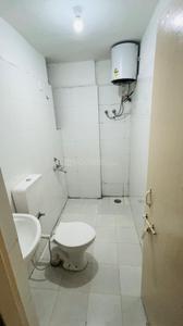 Bathroom Image of 1100 Sq.ft 3 BHK Apartment / Flat for rent in Adore Happy Homes Exclusive Phase 2, Sector 86 Faridabad for Rs. 24000