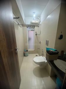 Bathroom Image of 1600 Sq.ft 3 BHK Apartment / Flat for rent in Satyam Springs, Govandi Mumbai for Rs. 150000