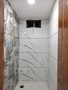 Common Bathroom Image of 1350 Sq.ft 3 BHK Apartment / Flat for sale in Deenpur New Delhi for Rs. 7000000