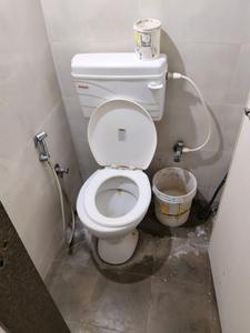 Common Bathroom Image of 400 Sq.ft 1 BHK Apartment / Flat for sale in Savvy Studioz, Gota Ahmedabad for Rs. 3650000