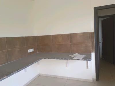 Kitchen Image of 1948 Sq.ft 3 BHK Apartment / Flat for sale in BPTP Amstoria , Sector 102 Gurgaon for Rs. 21200000