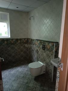 Bathroom Image of 2299 Sq.ft 3 BHK Apartment / Flat for sale in Candeur Lakescape, Chandanagar Hyderabad for Rs. 20001300