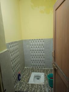 Bathroom Image of 400 Sq.ft 1 BHK Builder Floor for rent in Madhuban Para Raigarh for Rs. 6000