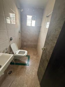Bathroom Image of 1650 Sq.ft 3 BHK Apartment / Flat for rent in Laxminagar Nagpur for Rs. 38000