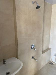 Bathroom Image of 550 Sq.ft 1 BHK Apartment / Flat for sale in Runwal Eirene, Thane West Thane for Rs. 7999999