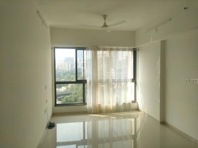Living Room Image of 950 Sq.ft 3 BHK Apartment / Flat for sale in Hiranandani Highland A B C D And E Wing, Powai Mumbai for Rs. 42000000
