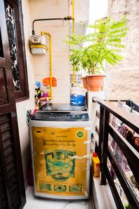 Balcony Image of Neeru Raman PG in Janakpuri, New Delhi