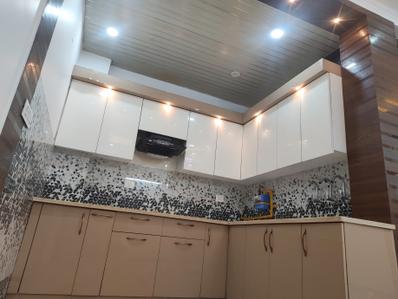 Kitchen Image of 1750 Sq.ft 3 BHK Apartment / Flat for sale in Indirapuram Ghaziabad for Rs. 11500000