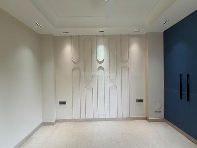 Bedroom Image of 1426 Sq.ft 3 BHK Builder Floor for sale in Mukherjee Nagar New Delhi for Rs. 24000000