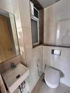 Bathroom Image of 650 Sq.ft 1 BHK Apartment / Flat for rent in L And T Veridian At Emerald Isle 13A And 13B, Powai Mumbai for Rs. 54000