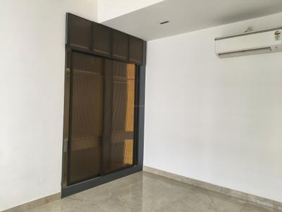Bedroom Image of 2300 Sq.ft 4 BHK Builder Floor for sale in Sector 40 Gurgaon for Rs. 36500000