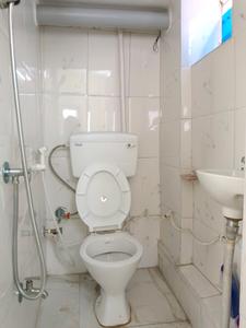 Bedroom Image of 200 Sq.ft 1 RK Builder Floor for rent in Tollygunge Kolkata for Rs. 10000