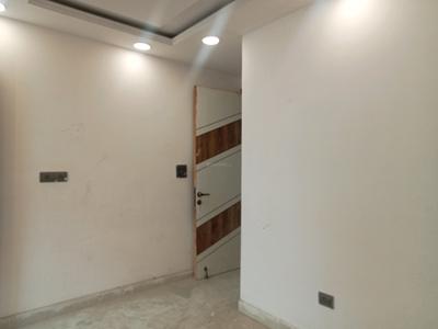 Bedroom Image of 1000 Sq.ft 3 BHK Builder Floor for sale in Govindpuri New Delhi for Rs. 7200000