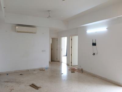 Living Room Image of 1530 Sq.ft 3 BHK Apartment / Flat for rent in DLF The Primus, Sector 82A Gurgaon for Rs. 55000