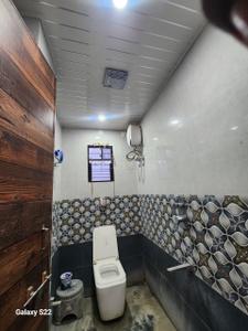 Bathroom Image of 1100 Sq.ft 2 BHK Apartment / Flat for rent in Pratap Nagar Nagpur for Rs. 21000