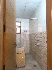 Common Bathroom Image of 1520 Sq.ft 3 BHK Builder Floor for sale in Indirapuram Ghaziabad for Rs. 12600000