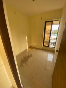 Hall Image of 550 Sq.ft 1 BHK Apartment / Flat for rent in Kopar Khairane Navi Mumbai for Rs. 16000