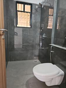 Common Bathroom Image of 1080 Sq.ft 2 BHK Apartment / Flat for rent in Kumar Primavera B6, Wadgaon Sheri Pune for Rs. 33000