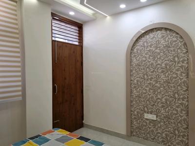 Bedroom Image of 1250 Sq.ft 4 BHK Apartment / Flat for sale in Sector 15 Dwarka New Delhi for Rs. 13000000