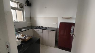 Kitchen Image of 630 Sq.ft 1 BHK Apartment / Flat for rent in Hiranandani Lavinia, Thane West Thane for Rs. 40000