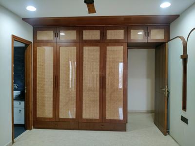 Bedroom Image of 1850 Sq.ft 4 BHK Apartment / Flat for sale in K Raheja Vistas, Powai Mumbai for Rs. 69800000