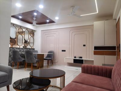 Bedroom Image of 2176 Sq.ft 3 BHK Apartment / Flat for rent in Indraprasth Greens, Shyamal Ahmedabad for Rs. 75000