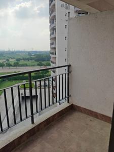 Balcony Image of 1965 Sq.ft 3 BHK Apartment / Flat for sale in Pareena Express Heights, Sector 99 Gurgaon for Rs. 20000000