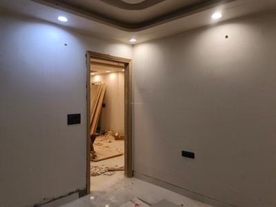 Bedroom Image of 1150 Sq.ft 4 BHK Apartment / Flat for sale in Sector 38 Rohini New Delhi for Rs. 11500000