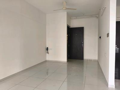 Living Room Image of 960 Sq.ft 2.5 BHK Apartment / Flat for rent in Kolte Patil Life Republic Sector R7 7th Avenue I Towers, Nerhe Pune for Rs. 28201