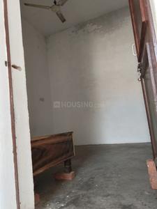 Bedroom Image of 600 Sq.ft 2 BHK Builder Floor for rent in Indira Nagar Lucknow for Rs. 10000