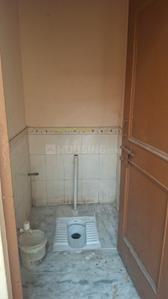 Bathroom Image of 1050 Sq.ft 2 BHK Apartment / Flat for rent in Govindpuram Ghaziabad for Rs. 8000