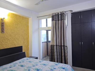 Bedroom Image of 1474 Sq.ft 3 BHK Apartment / Flat for sale in Amrapali Zodiac, Sector 120 Noida for Rs. 14500000