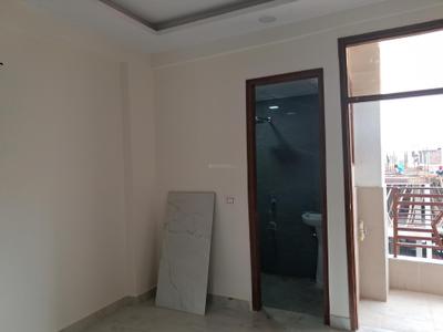 Bedroom Image of 1050 Sq.ft 2 BHK Apartment / Flat for sale in Sector 73 Noida for Rs. 3600000