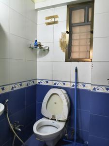 Usha Sadan Apartment Common Bathroom 3