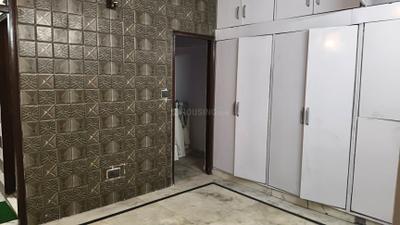 Bedroom Image of 1000 Sq.ft 2 BHK Builder Floor for sale in Lajpat Nagar New Delhi for Rs. 16000000