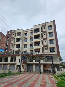 765 Sqft BHK Flat for sale in Skyliner Garia, E M Bypass