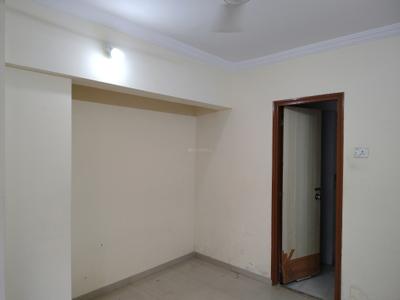 Bedroom Image of 880 Sq.ft 2 BHK Apartment / Flat for rent in Raunak Unnathi Greens by Raunak Group, Kasarvadavali Thane for Rs. 25000