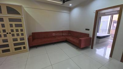 Living Room Image of 900 Sq.ft 2 BHK Apartment / Flat for rent in Shree Narayan Exotica, Memnagar Ahmedabad for Rs. 45000