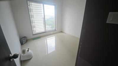 Bedroom Image of 1100 Sq.ft 2 BHK Apartment / Flat for rent in Goel Ganga Altus, Kharadi Pune for Rs. 35000