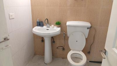 Image of 1260 Sq.ft 2 BHK Apartment / Flat for sale in Bulland Heights, Crossings Republik, Ghaziabad for Rs. 7900000